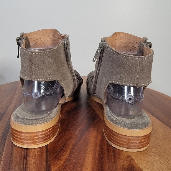 Diba Olive Green Suede Open Weave Peep-Toe Ankle Boots Sandals Size 8 Booties - Picture 6 of 16